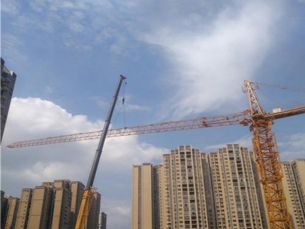 五原县吊车电话_吊车出租：增加吊装设备在施工中安稳